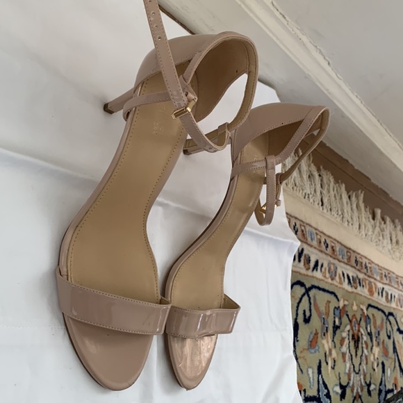 Nude heels. MK by Michael Kors. Size 9M. Very good condition - Picture 2 of 8